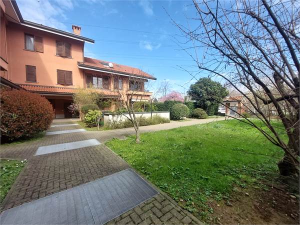 3 LOCALI OLTRE SOTTOTETTO