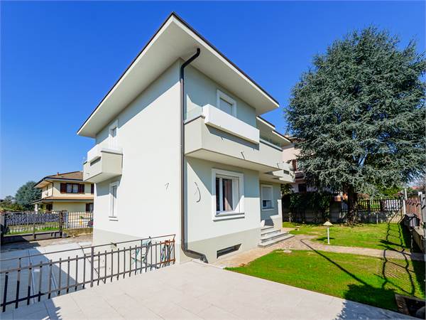 VILLA SINGOLA