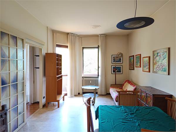 2 LOCALI MONZA 83 MQ CON BOX e CANTINA INCLUSI NEL PREZZO